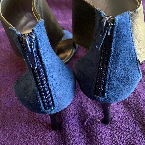 CARLOS BY CARLOS SANTANA DORANDO - Picture 7 of 7